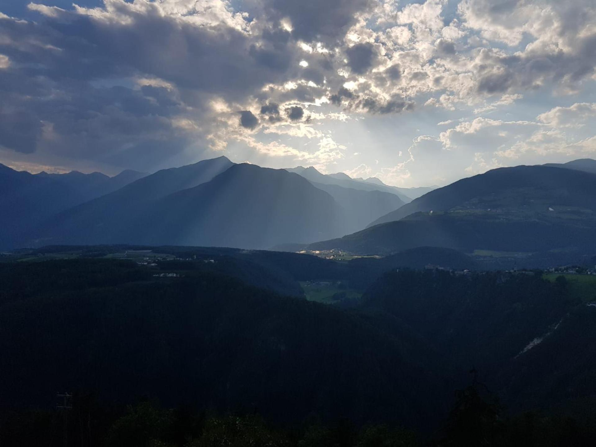 Forchnerhof Panorama - Dolomitenblick رودينغو المظهر الخارجي الصورة